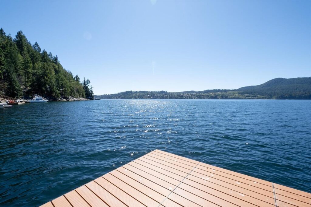 6815 Sandy Hook Trail